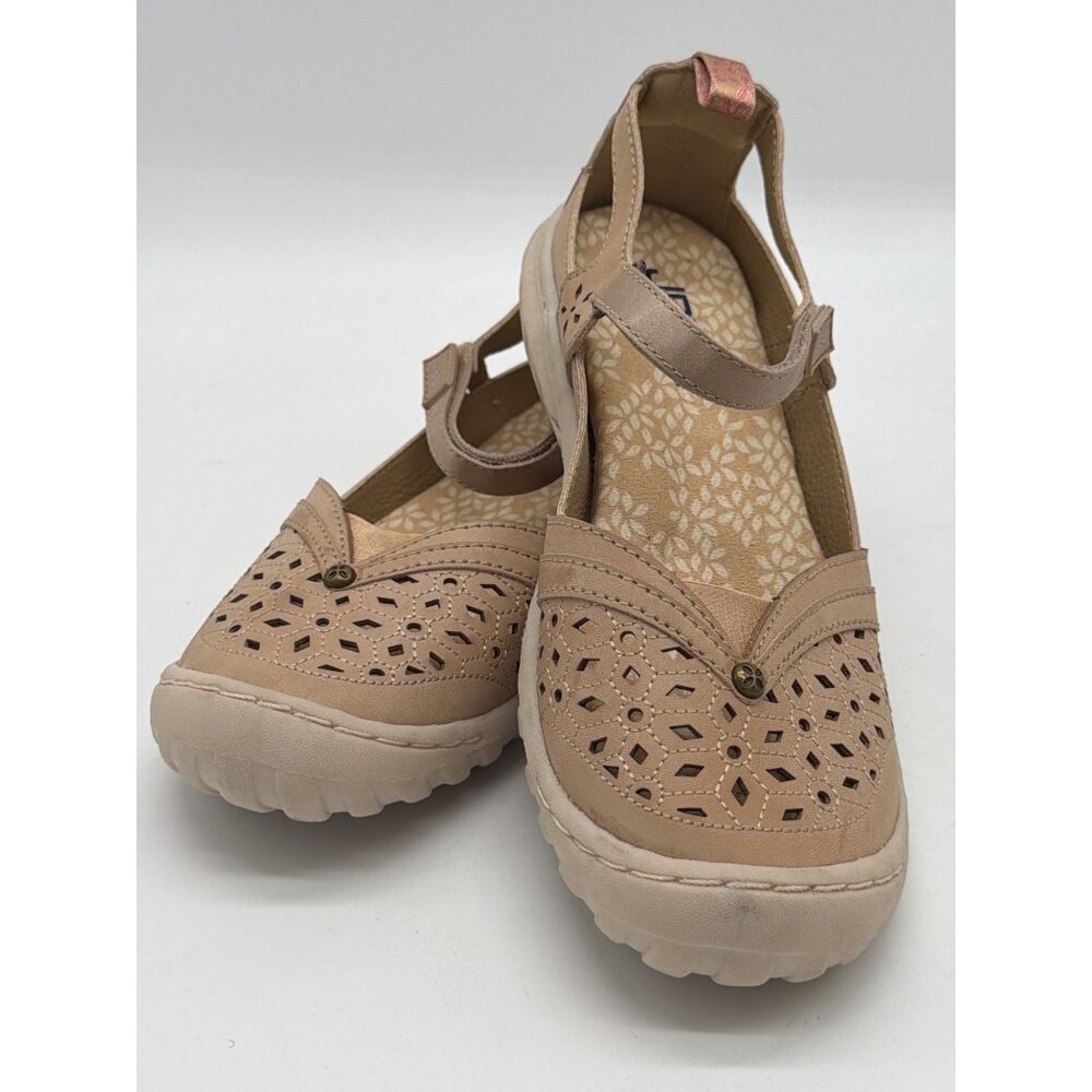 JBU By Jambu Womens Size 6 Light Tan Closed-Toe Perforated Sandals With Adjustab